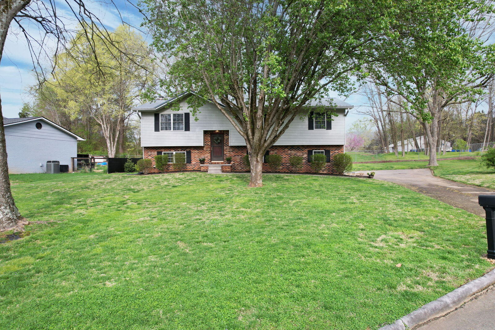 Property Photo: 147 Vermont Circle TN 37312