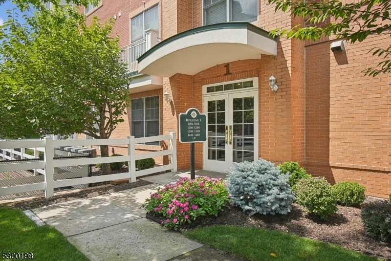 Property Photo: 1107 Pointe Gate Dr 1107 NJ 07039