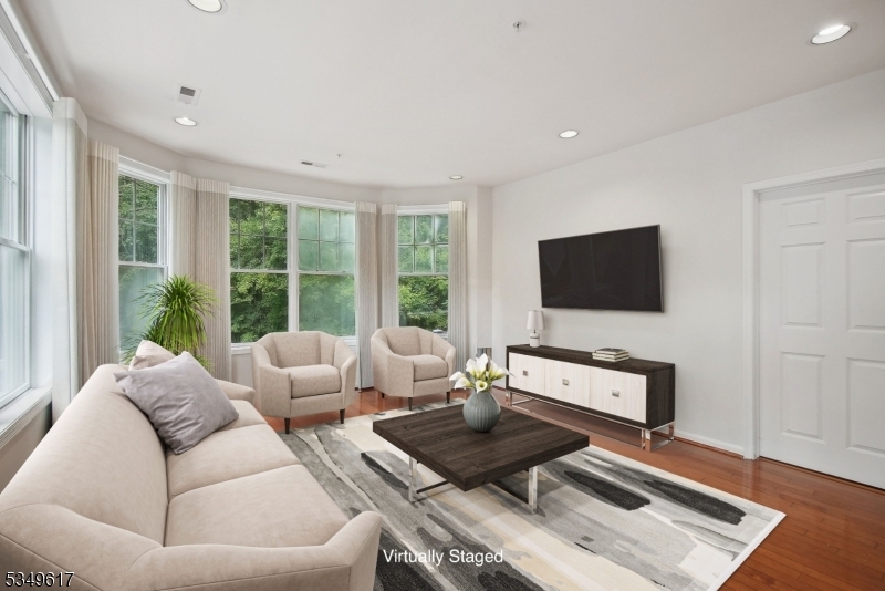 Property Photo: 1107 Pointe Gate Dr 1107 NJ 07039