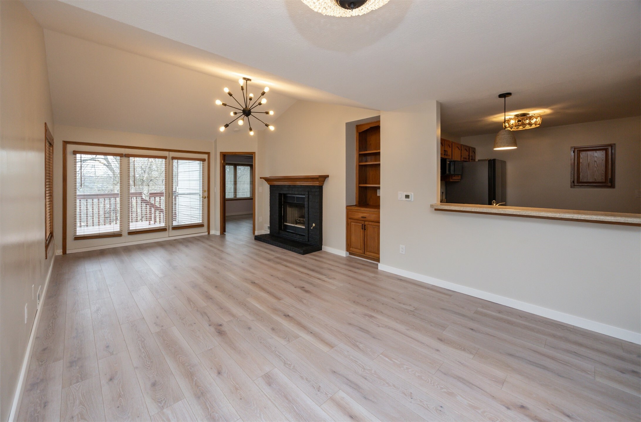 Property Photo: 8142 Dellwood Drive IA 50322