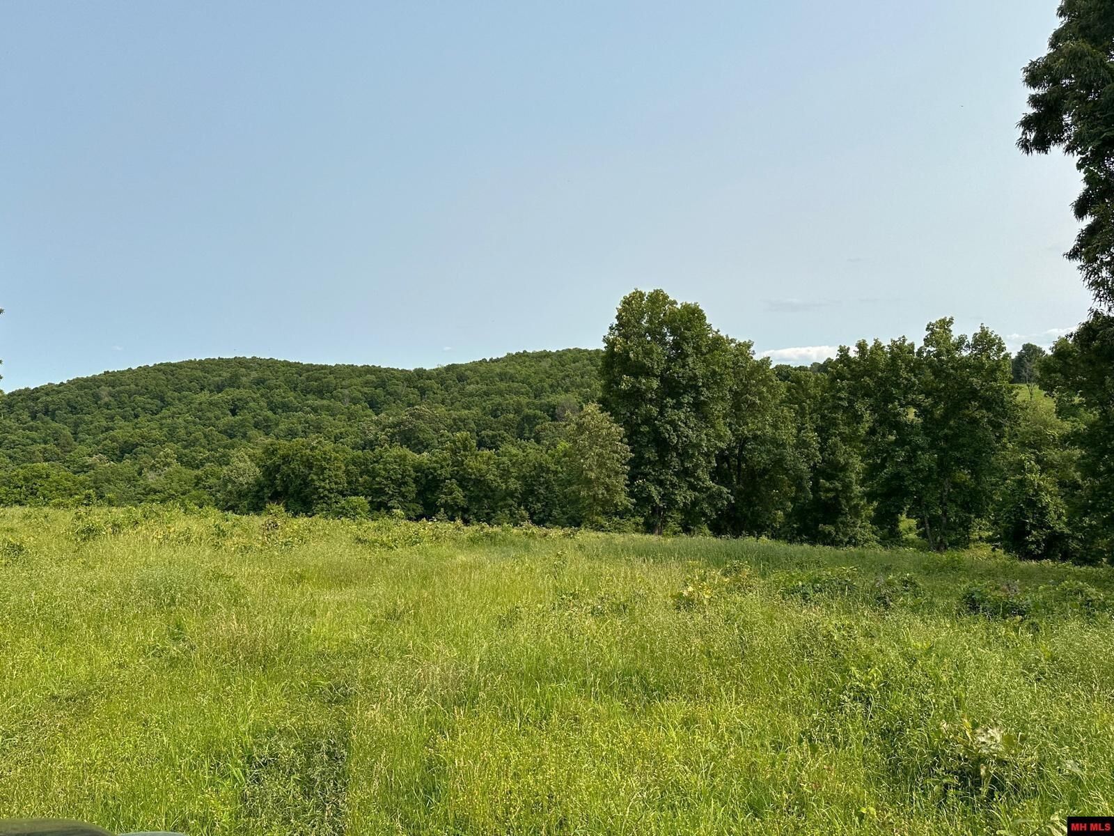 Property Photo:  001-07371-001 Mc 5014  AR 72633 