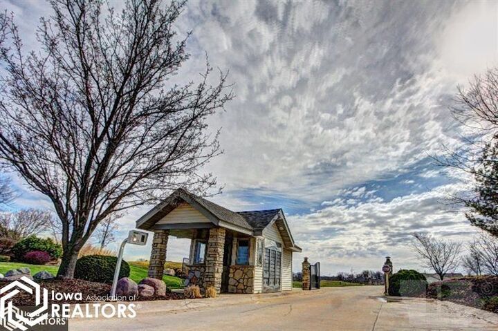 Property Photo:  0 Oak Hills Drive  IA 52601