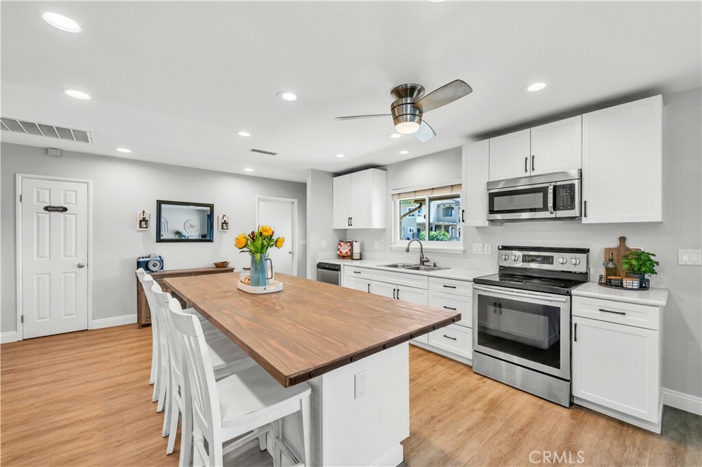 Property Photo: 23190 Wild Rice Drive CA 92587