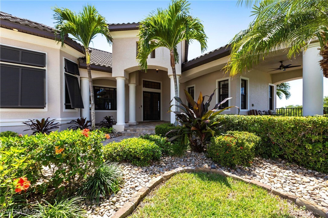 Property Photo: 2832 SW 45th Street FL 33914