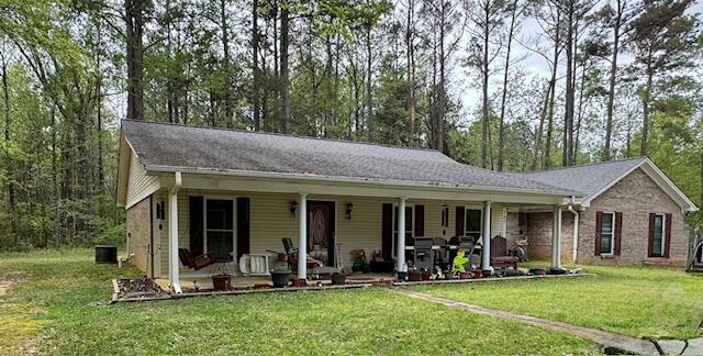 Property Photo: 387 Road 805 MS 38868