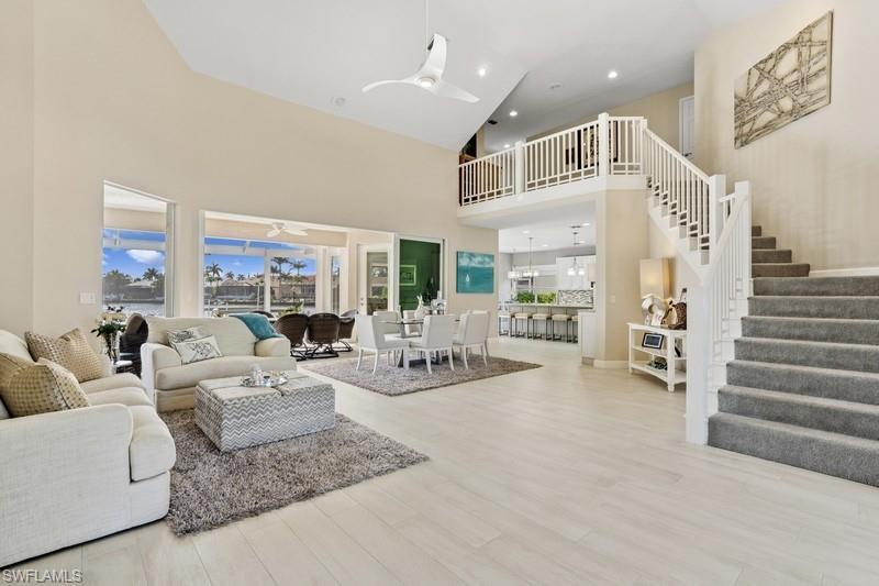 Property Photo: 61 N Barfield Dr FL 34145