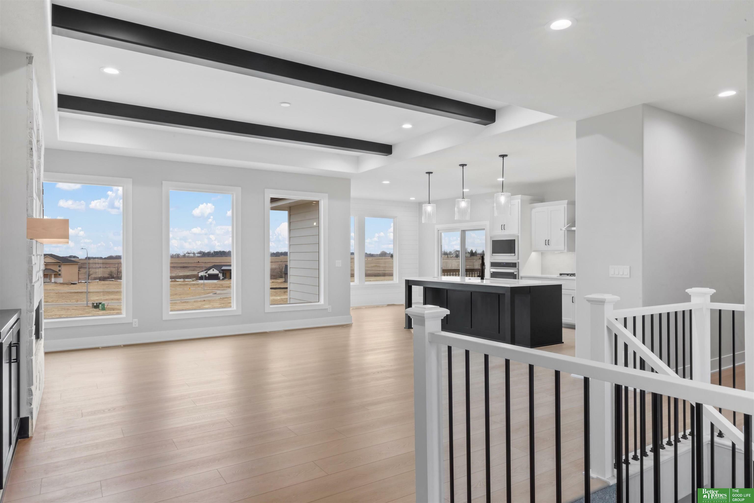 Property Photo: 5508 N 212th Street NE 68022