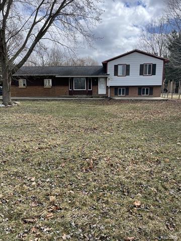 237 W Castle Road  Deerfield Twp MI 48435 photo