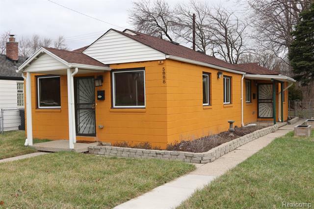 Property Photo: 5886/5888 Gunston Street MI 48213