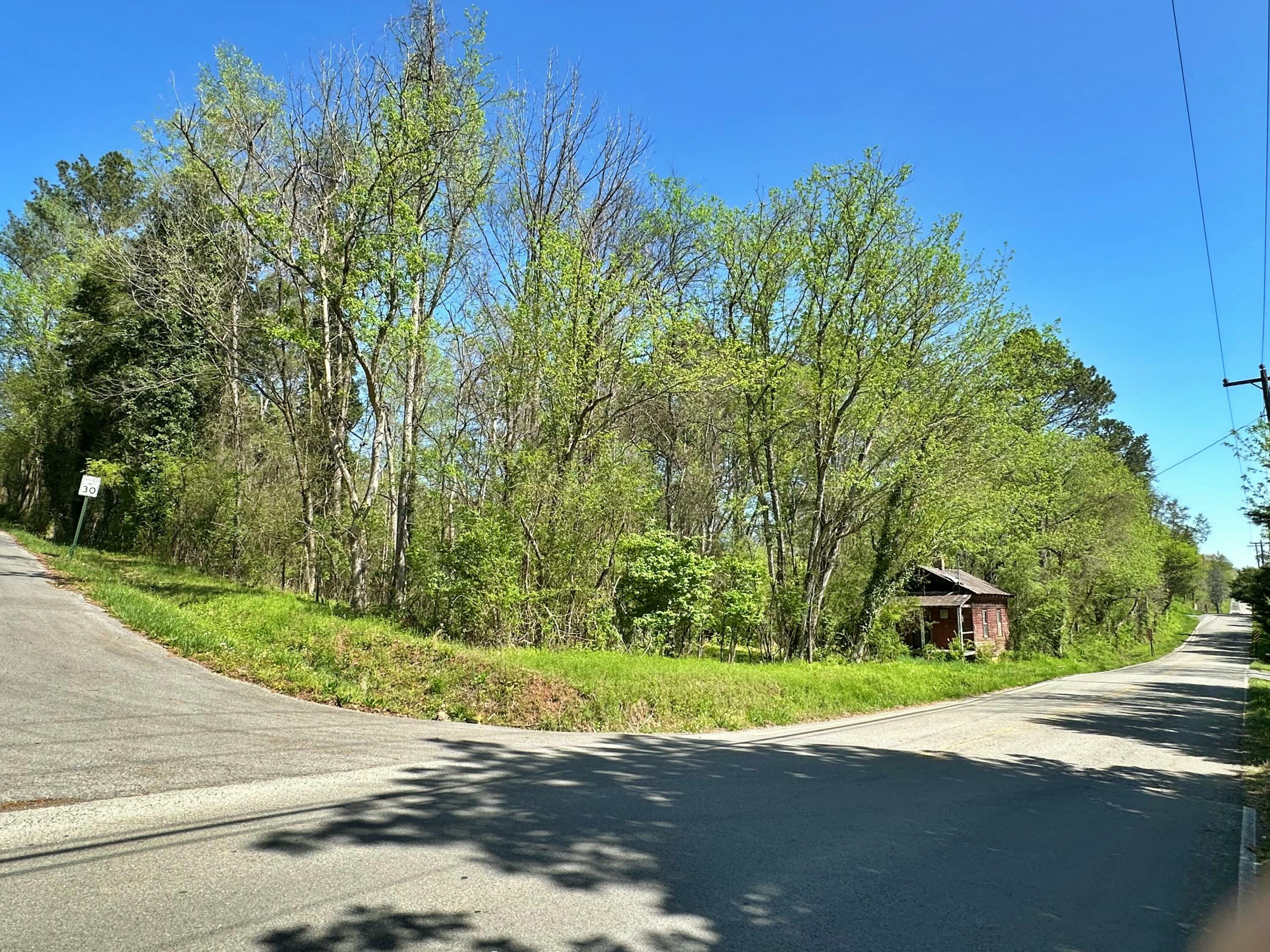 Property Photo: 1114 Old Graysville Road TN 37321