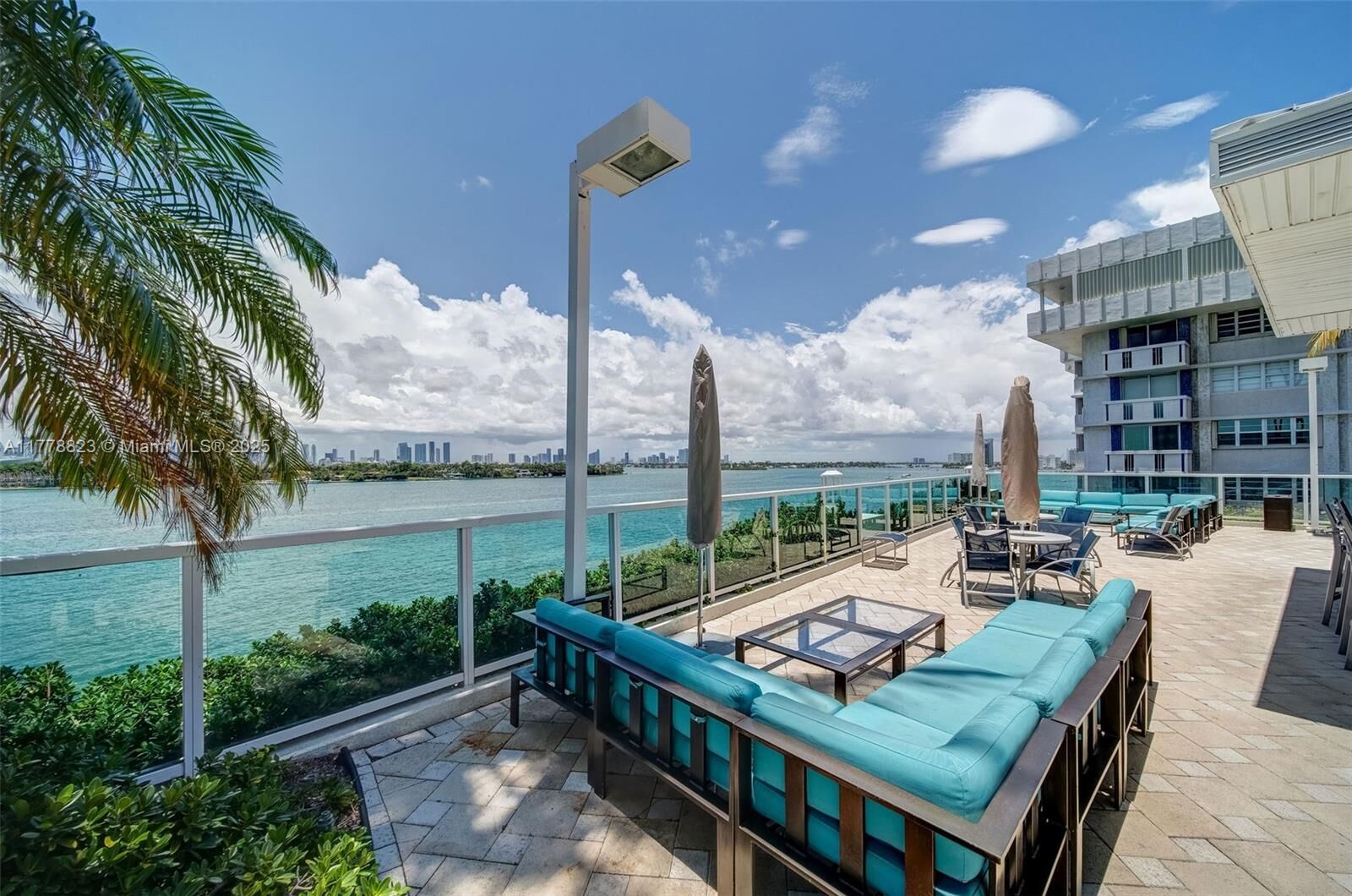 Property Photo:  650 West Ave 1506  FL 33139
