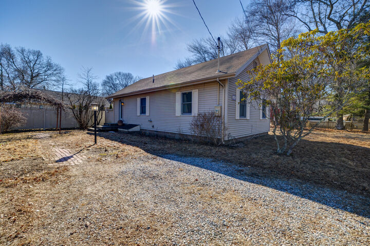 58 Shore Drive  Old Lyme CT 06371 photo