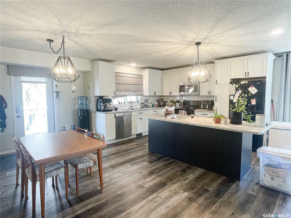 Photo de la propriété: 501 2nd Street W SK S9X 1C9