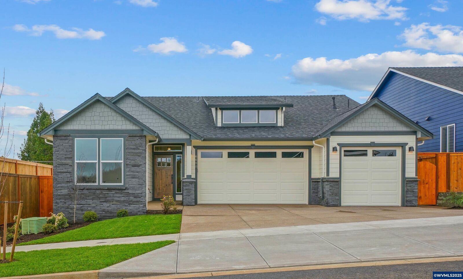 Property Photo:  6680 Naomi Danielle St SE  OR 97306 