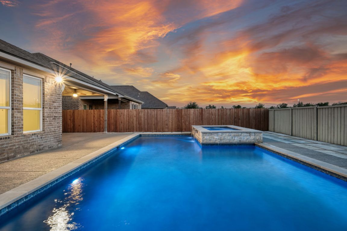 Property Photo: 172 Salt Fork Drive TX 78642