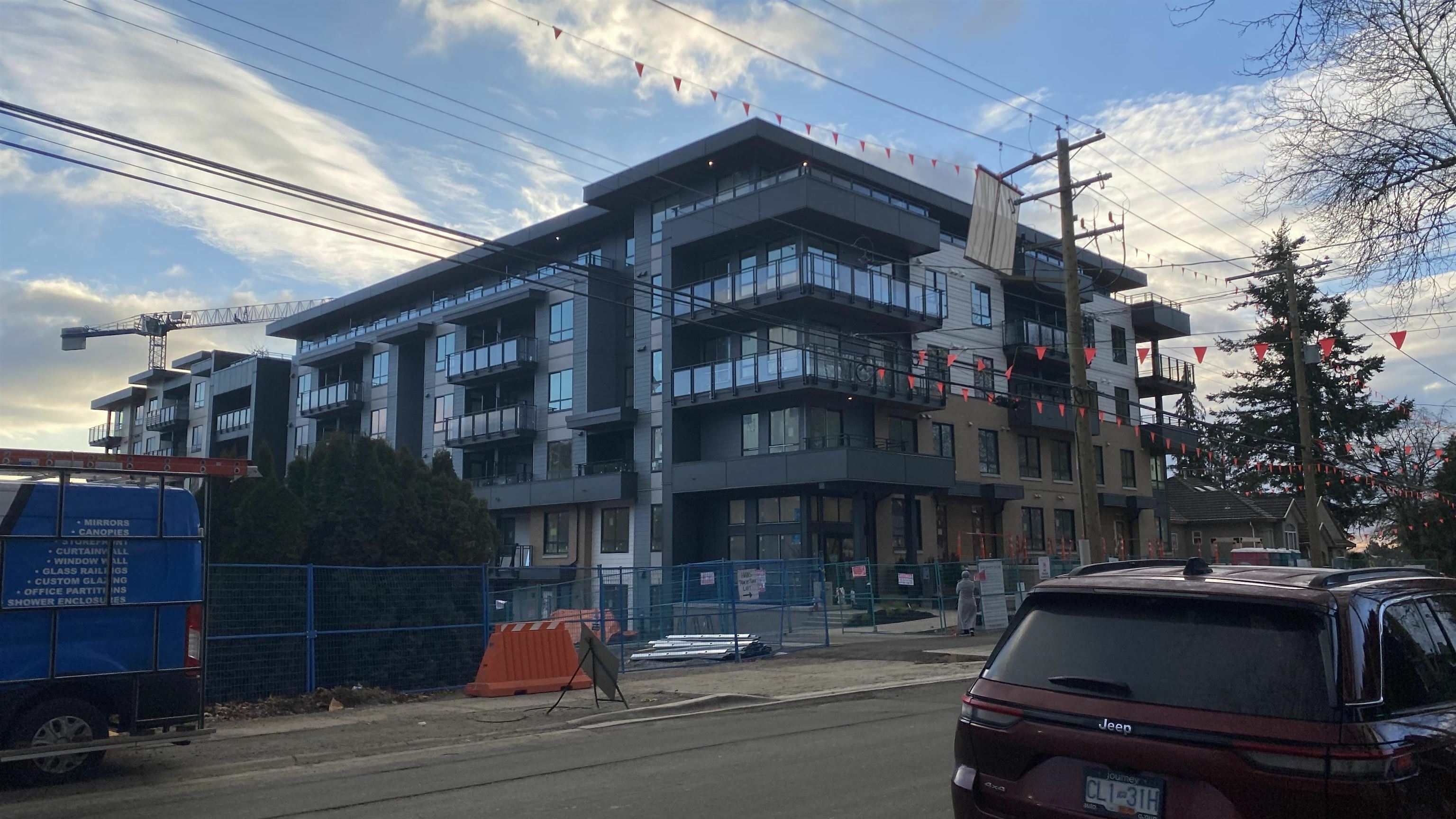 Photo de la propriété: 9456 134 Street 528 BC V3V 5S4