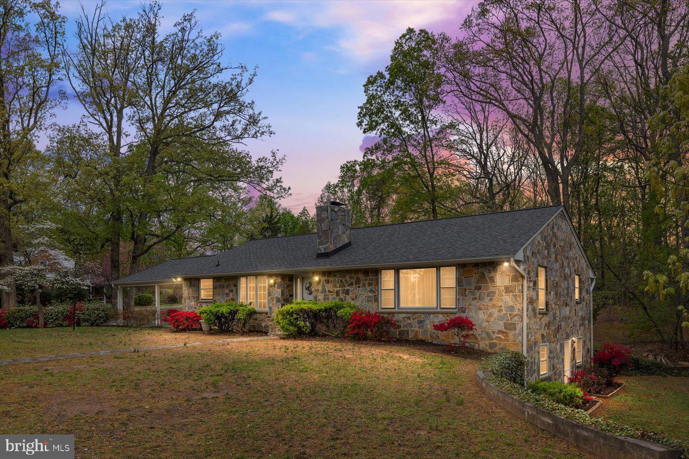 Property Photo: 4125 Woodside Drive VA 22407