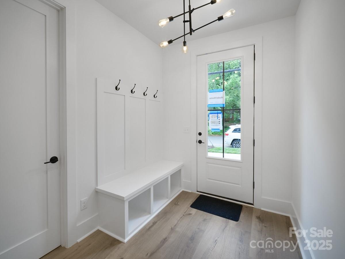 Property Photo: 2520 Park Rose Lane 14 NC 28204