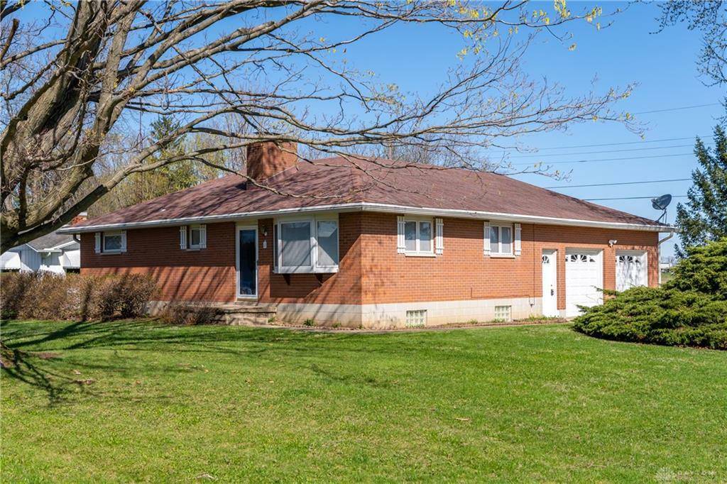 Property Photo: 11 Greeneview Drive OH 45335