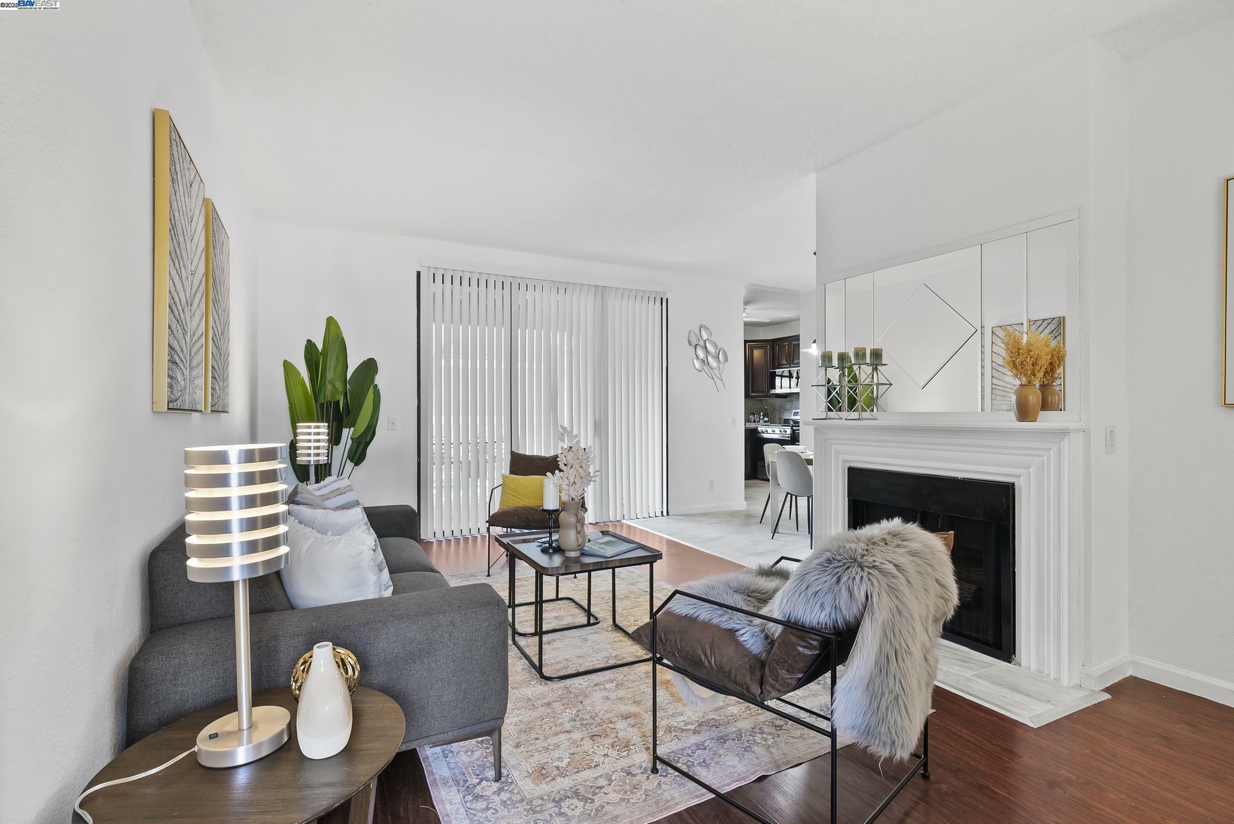 Property Photo: 3485 Bridgewood Terrace 103 CA 94536