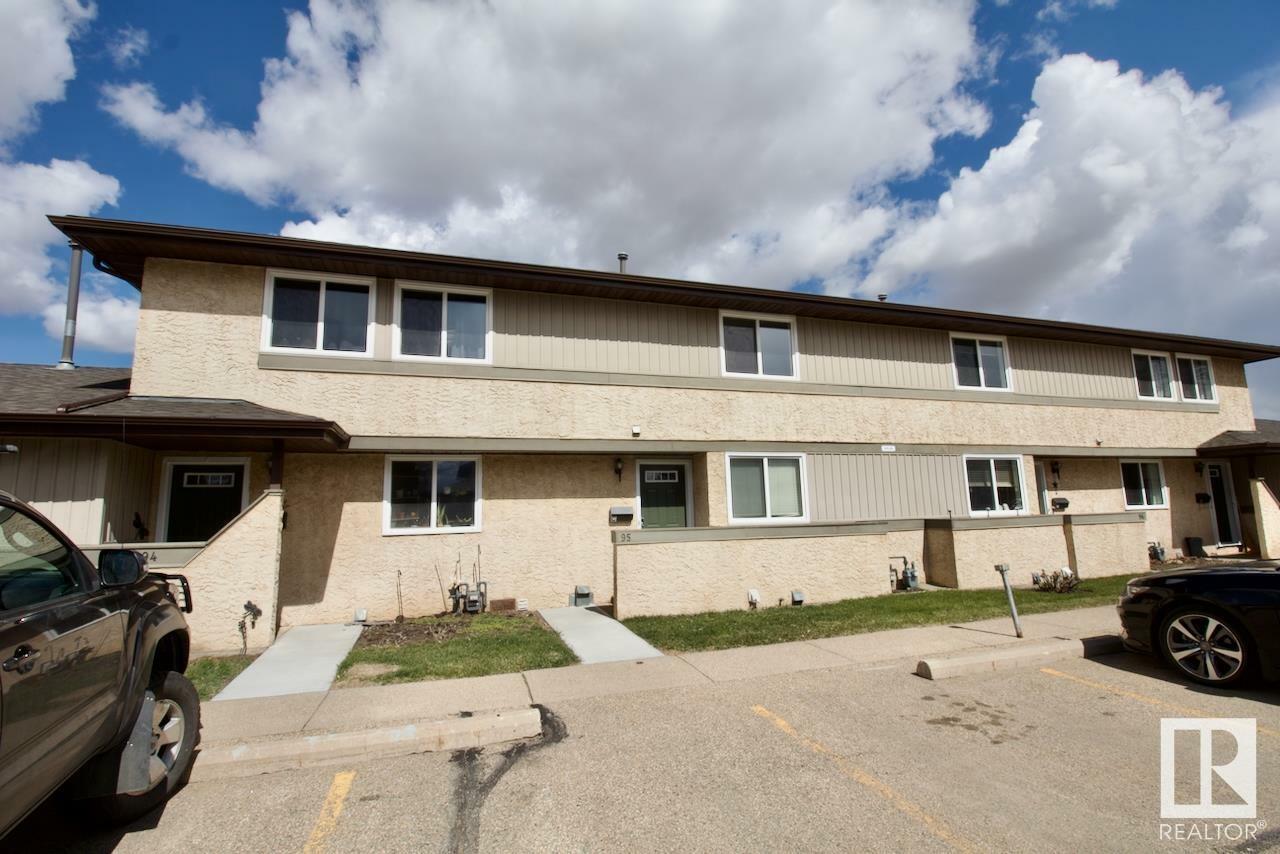 Property Photo: 8930 99 Avenue 95 AB T8L 3L1