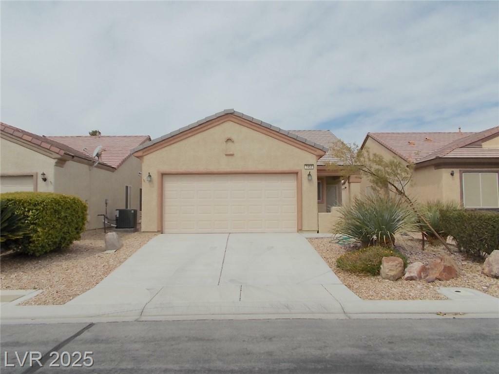 Property Photo: 7453 Crested Quail Street NV 89084