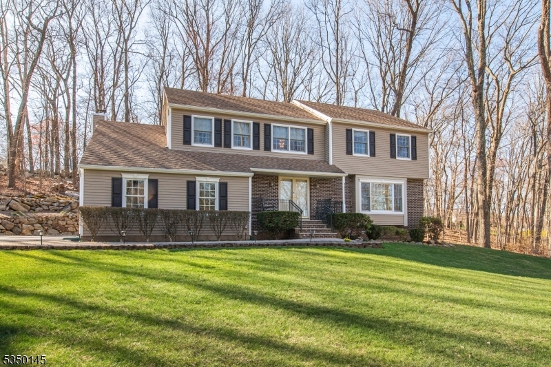 11 Timberline Dr  Roxbury Twp. NJ 07836 photo