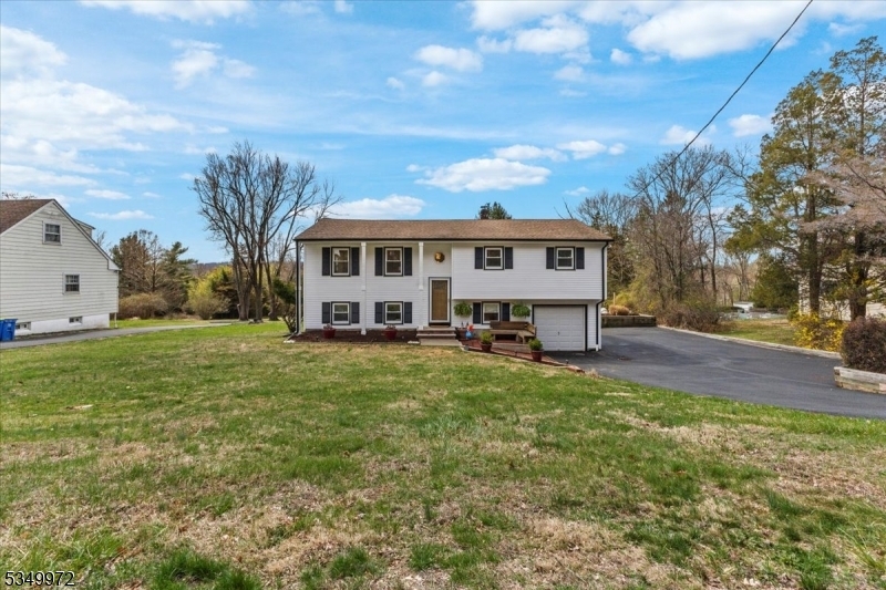 Property Photo: 1278 Washington Valley Road NJ 08807