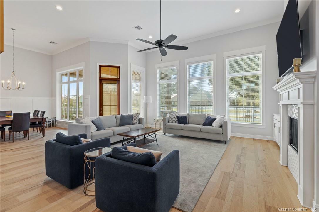Property Photo: 6448 White Oleander Circle W LA 70605