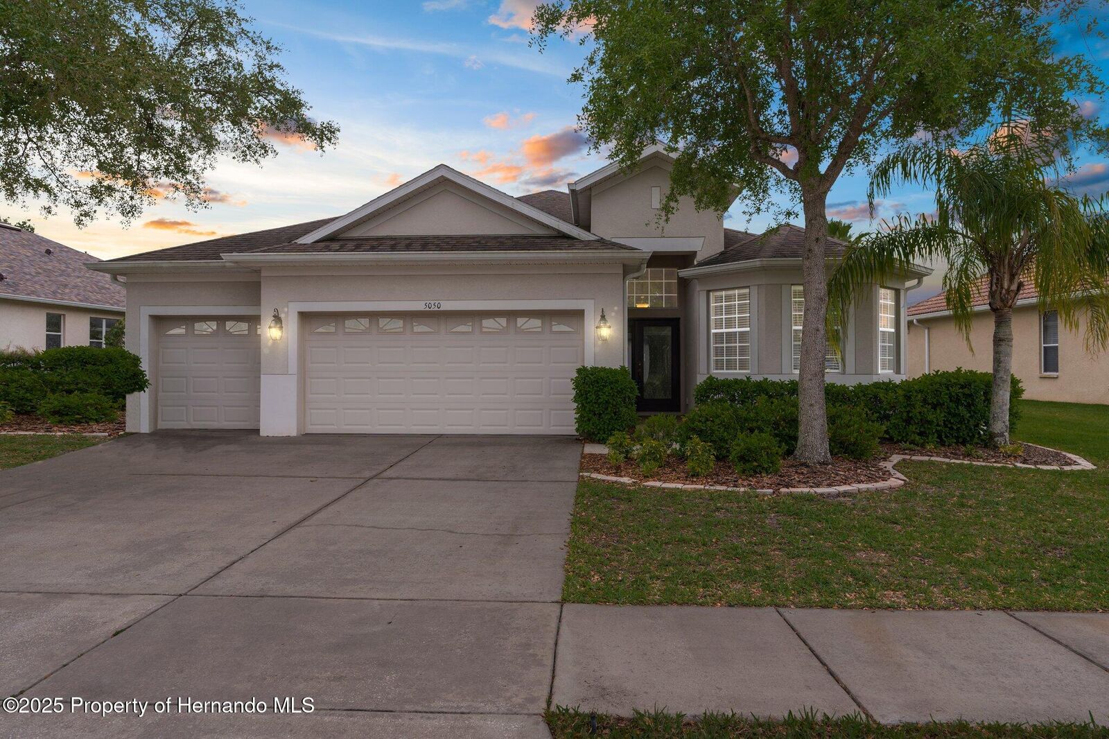 Property Photo:  5050 Gevalia Drive  FL 34604 