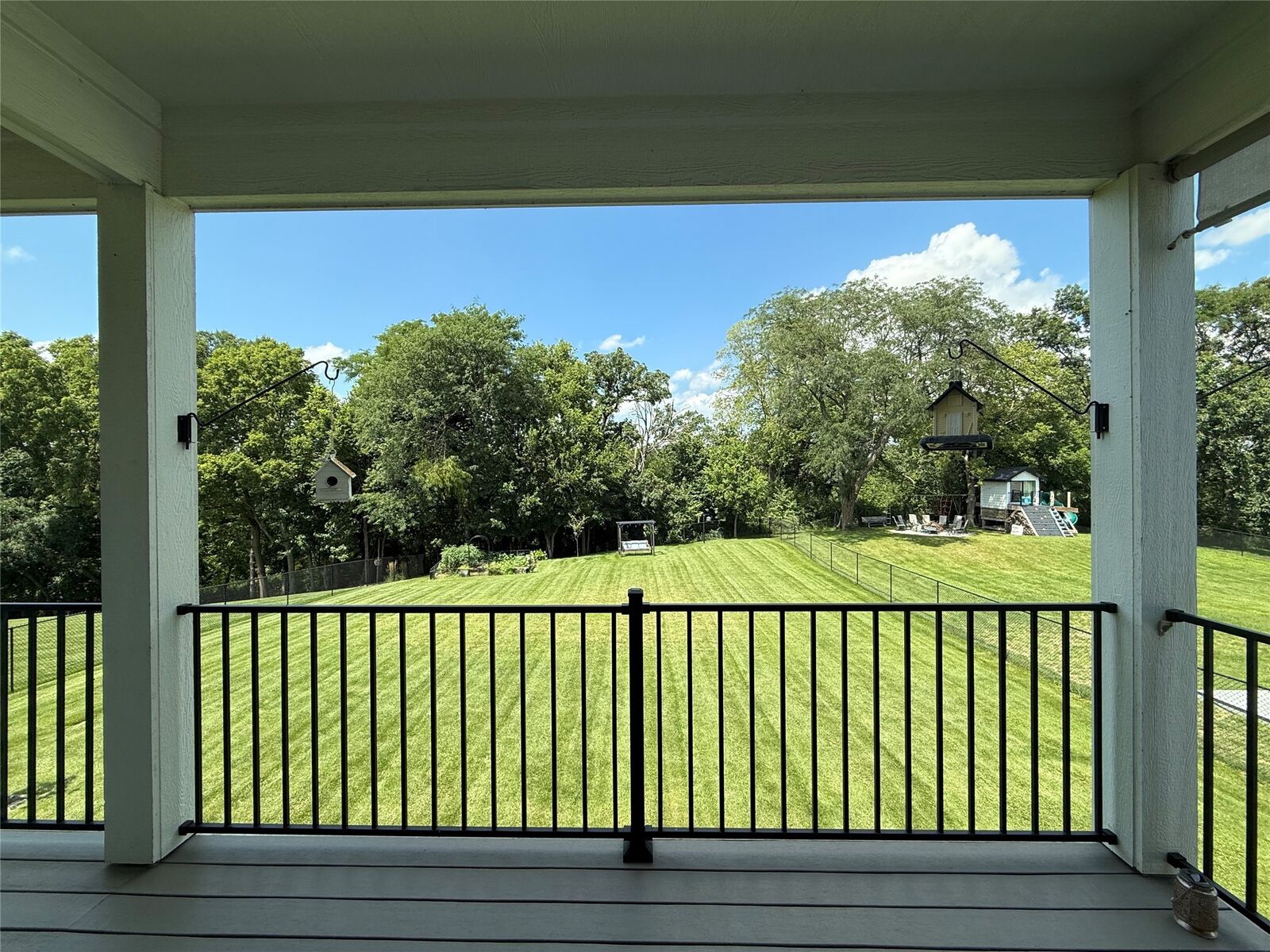 Property Photo: 875 Roman Road IA 50263