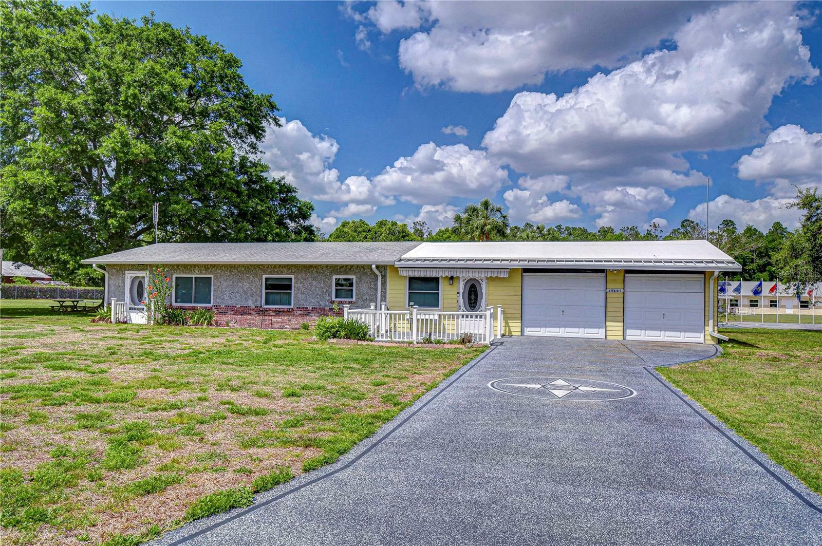 Property Photo: 39407 Rockford Avenue FL 33542