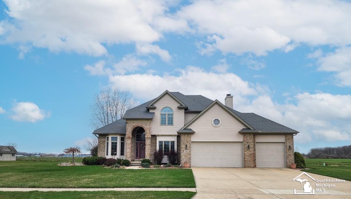 Property Photo: 685 Ave De Lafayette Avenue MI 48162
