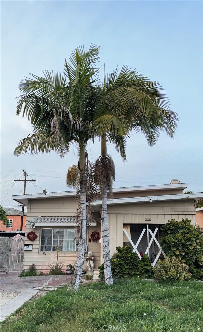 Property Photo:  2443 Olive Street  CA 90255 