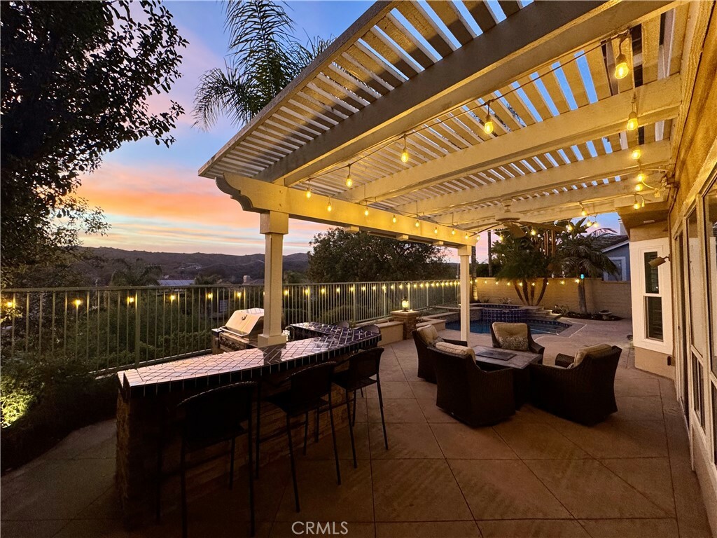 Property Photo: 11 Riviera CA 92679
