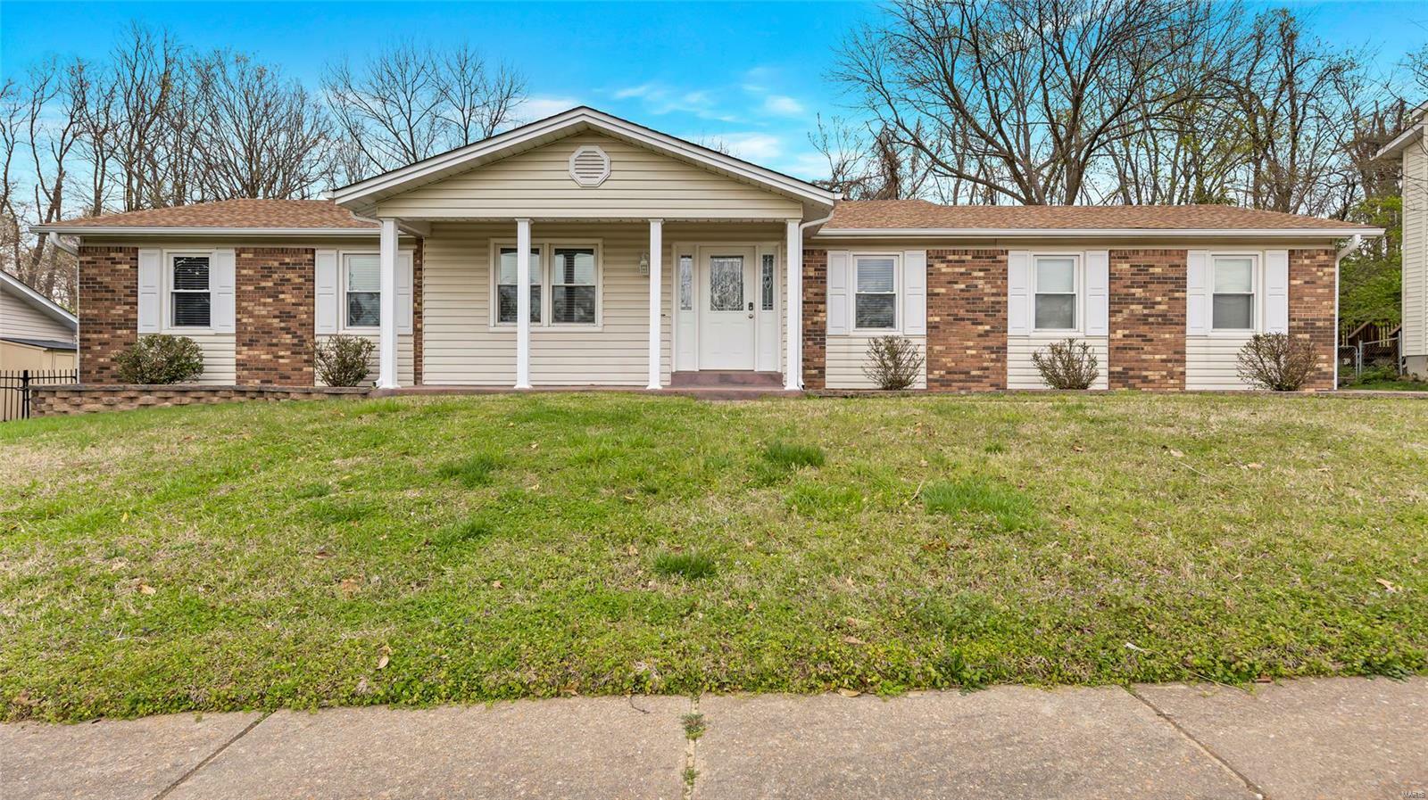13231 Windbrooke Lane  St Louis MO 63146 photo