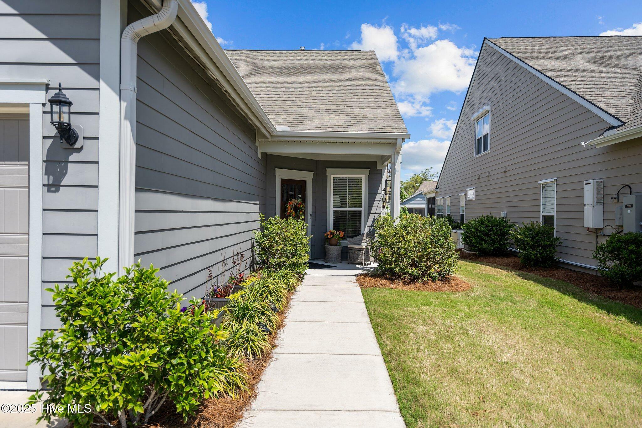 Property Photo: 1109 Snowden Road NC 28412