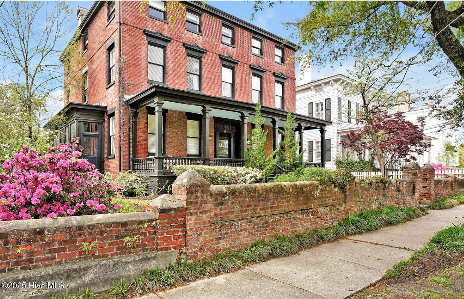 Property Photo:  416 S Front Street 1  NC 28401 