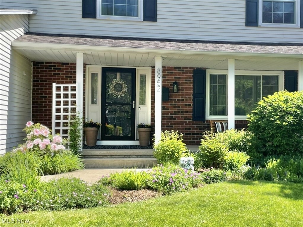 Property Photo: 8952 Trailwood Court OH 44060