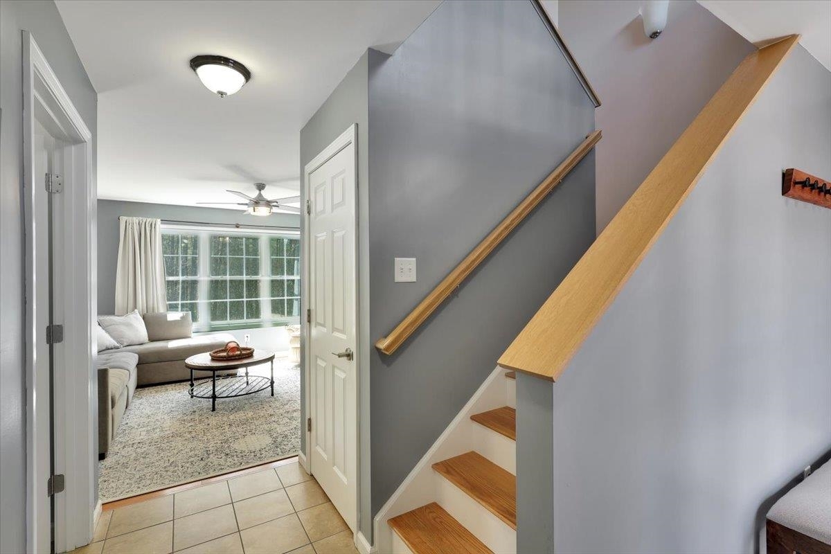 Property Photo: 222B Ledgewood Lane VT 05468