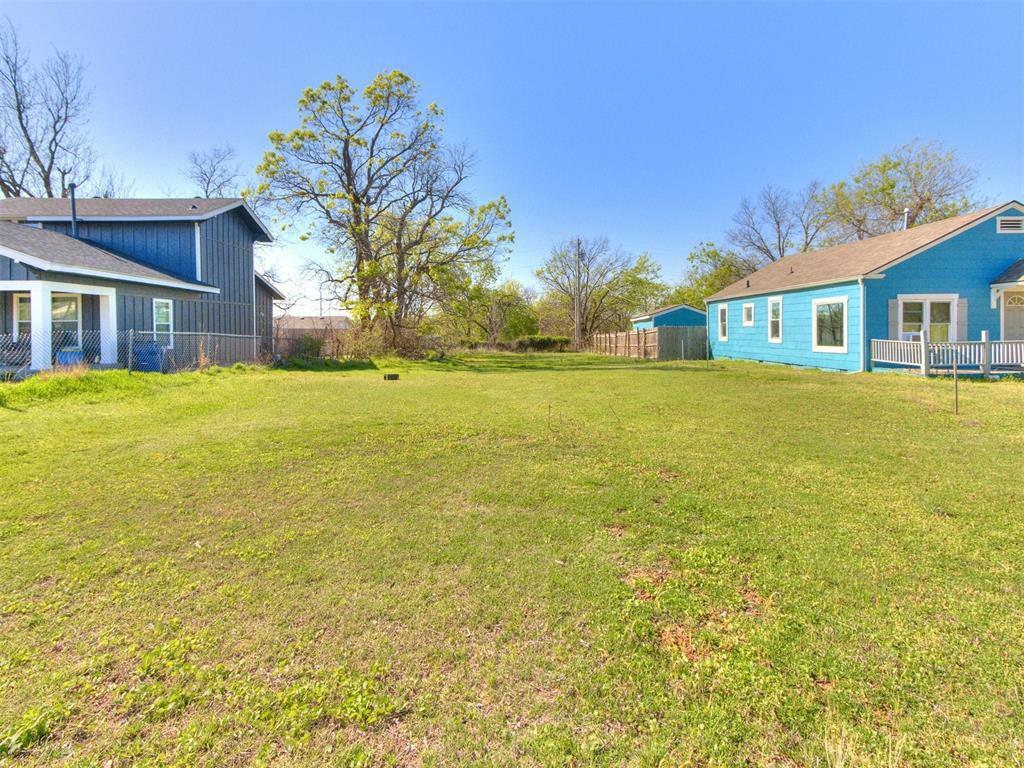 Property Photo: 711 E Perkins Avenue OK 73044