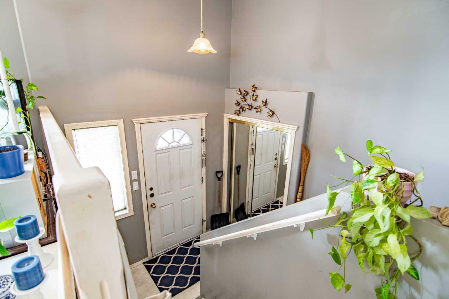 Photo de la propriété: 21 Ralston Crescent AB T4P 3Y5