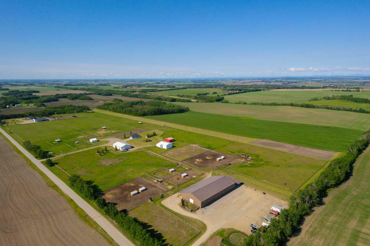Property Photo: 34126 Range Road 2-0 AB T0M 0K0