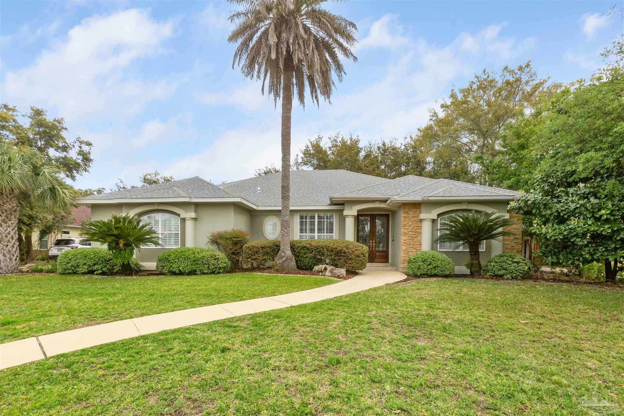 1166 Grand Pointe Dr  Gulf Breeze FL 32563 photo