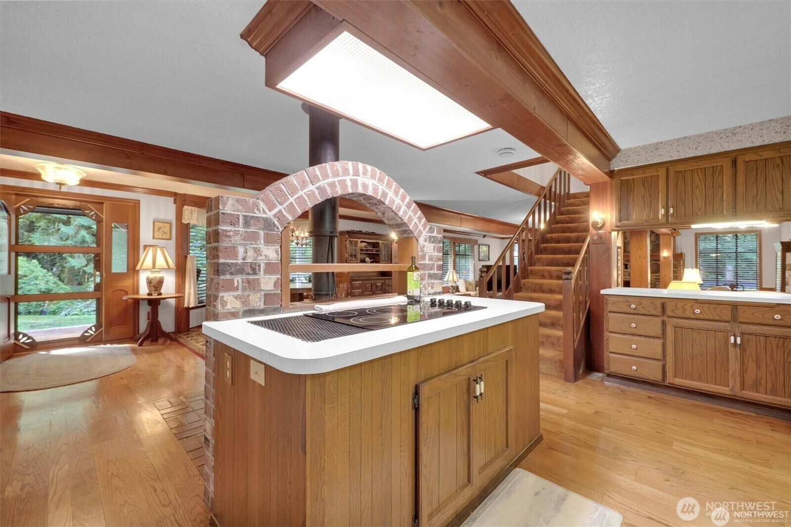 Property Photo: 3660 Lake Langlois Road NE WA 98014