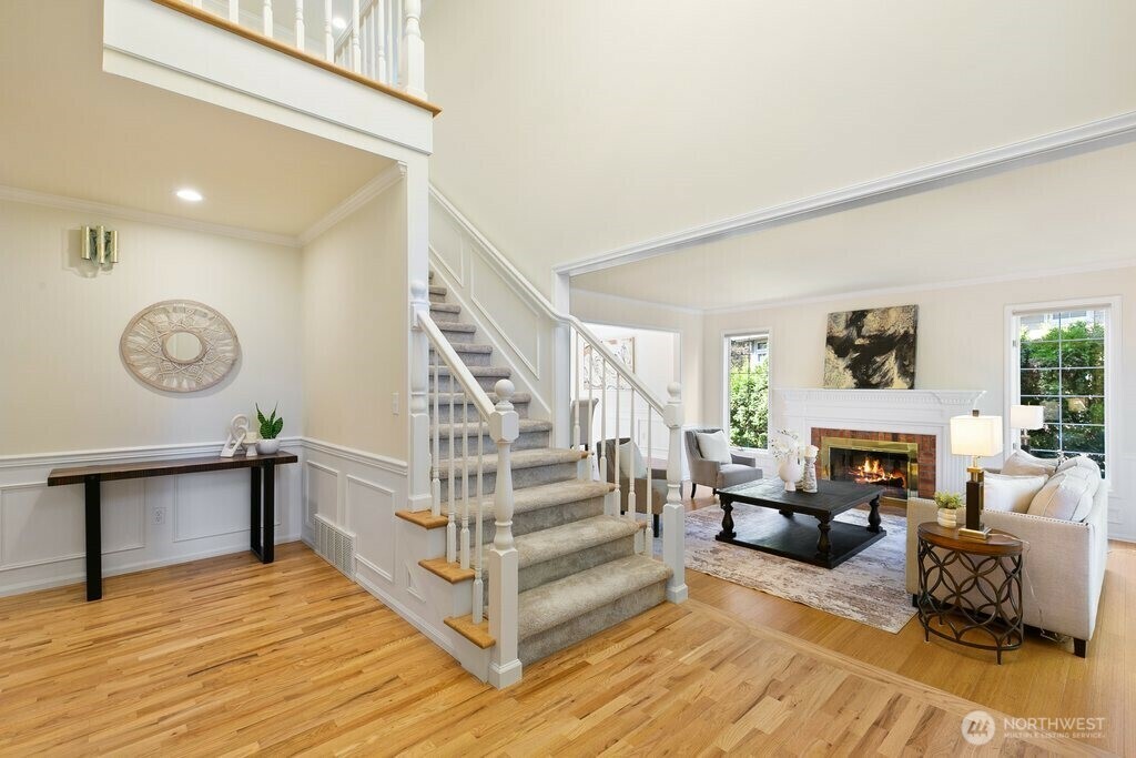 Property Photo: 25705 NE 10th Street WA 98074