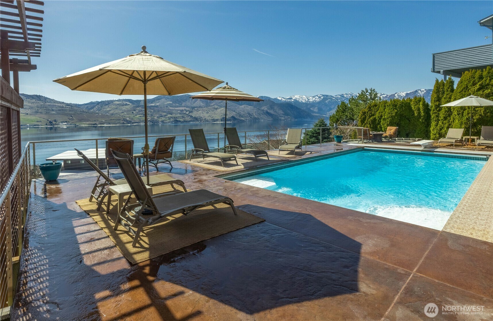 Property Photo: 217 Riviera Drive WA 98816