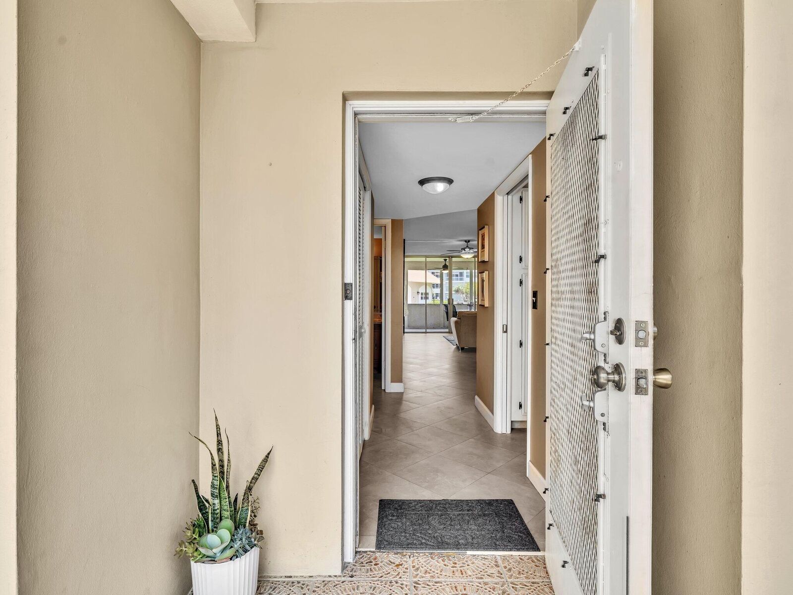 Property Photo:  2717 Florida Boulevard 124  FL 33483 