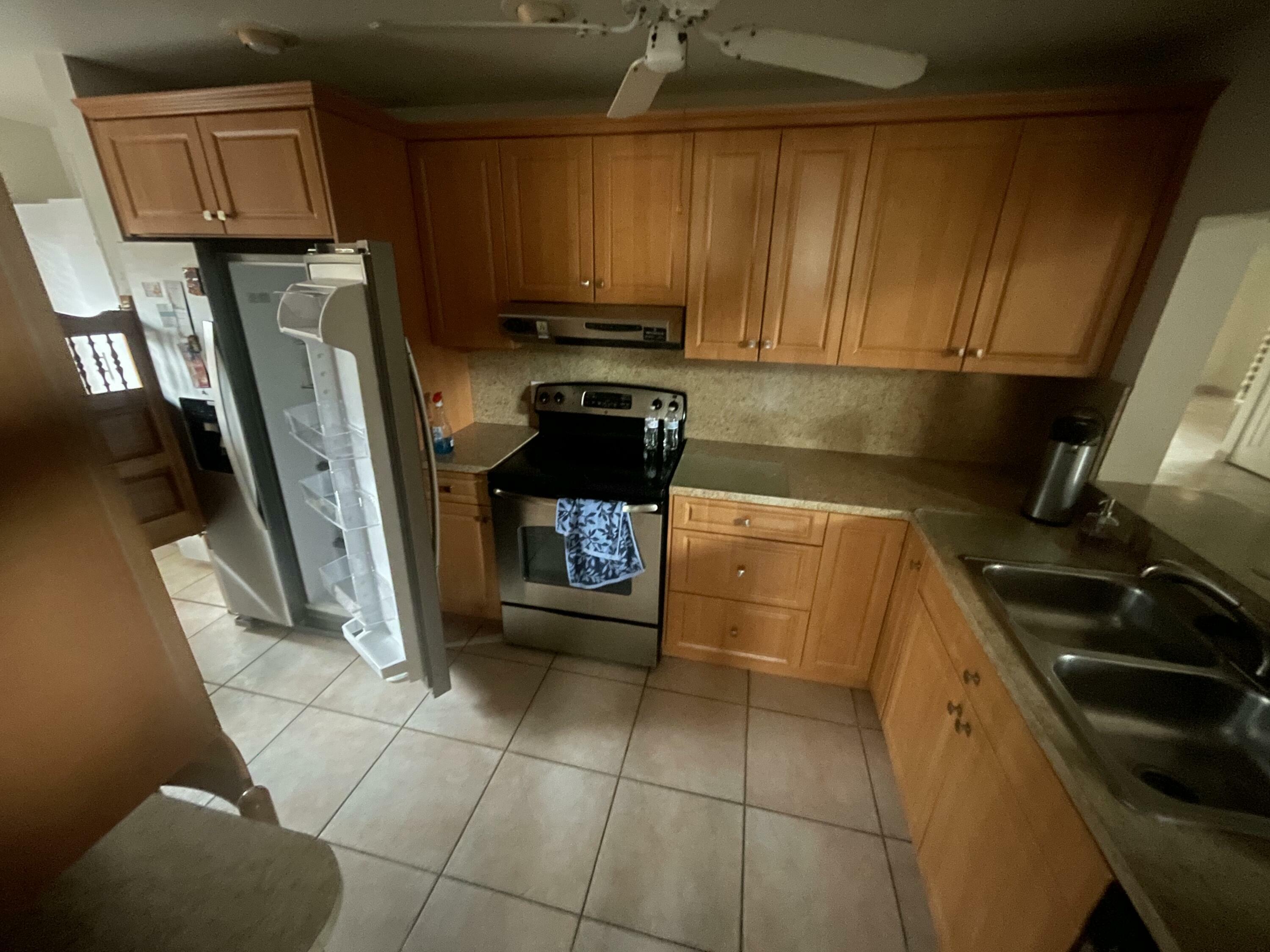 Property Photo: 9930 NW 10th Street 9 FL 33024