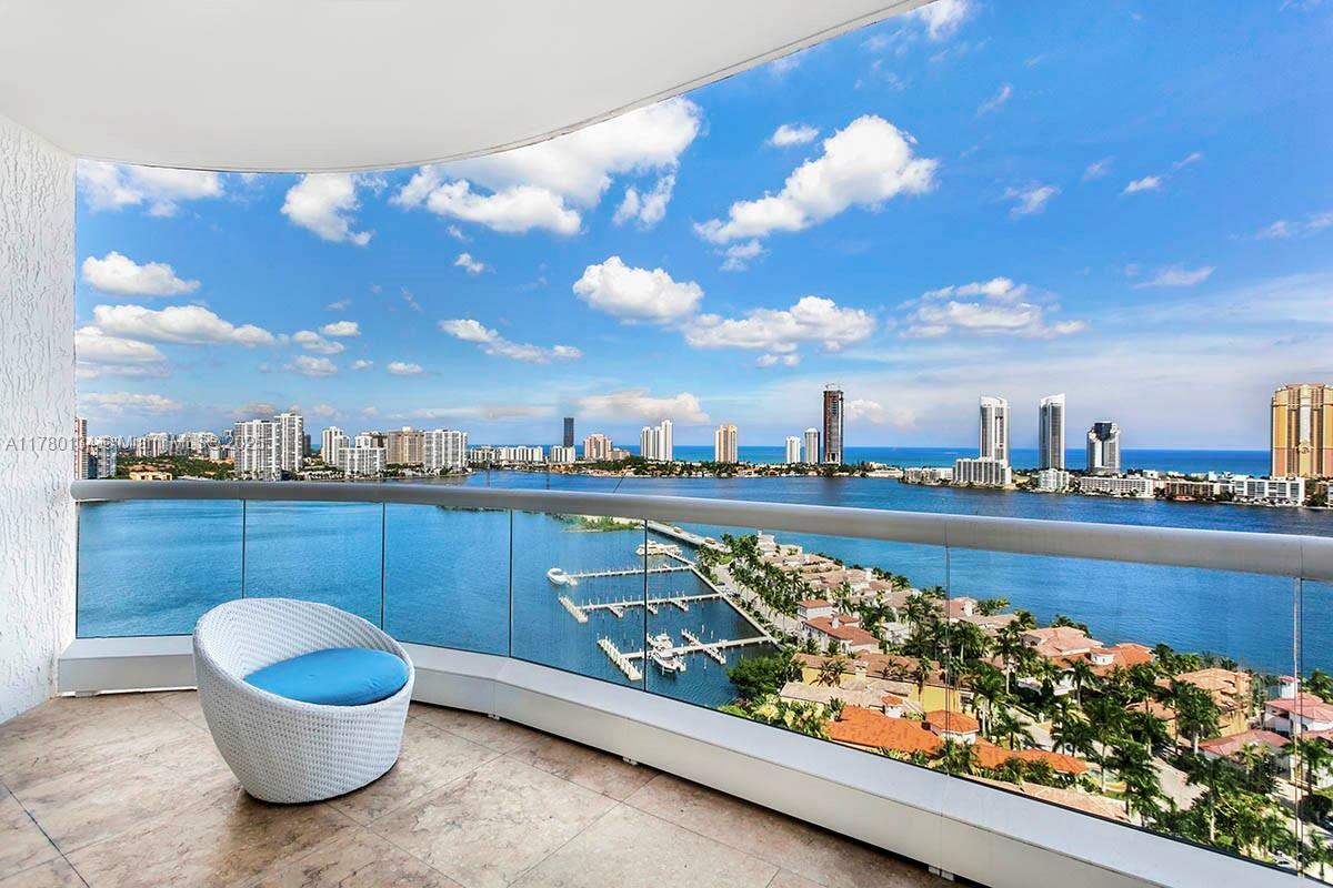 Property Photo:  6000 Island Blvd 2204  FL 33160 